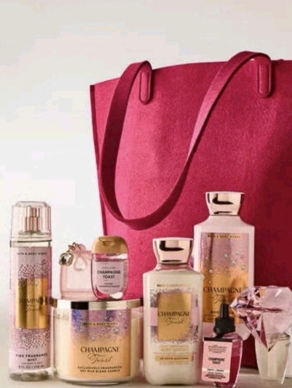 BATH  AND  BODY  WORKS  CHAMPAGNE TOAST TOTE BAG 9-PC GIFT BOX RARE